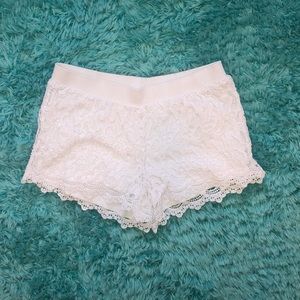 Lilly Pulitzer White Lace Shorts